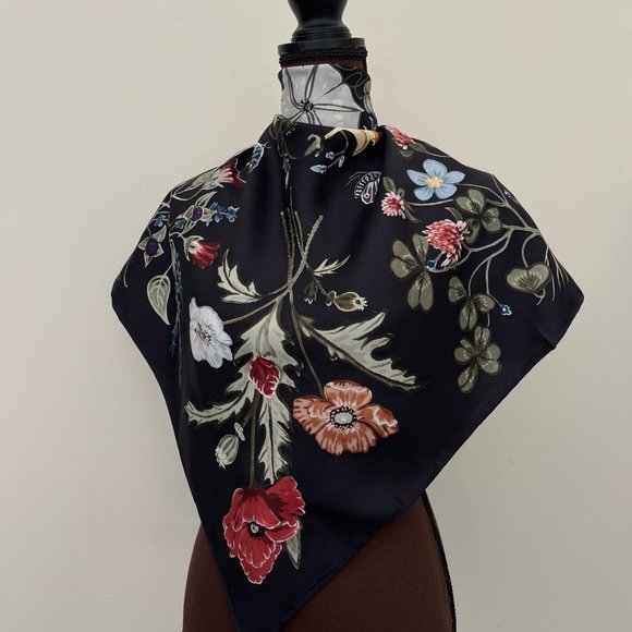 New Gucci Floral Kris Knight Floral Print Silk Scarf with Gucci Gift Box - Picture 4 of 15